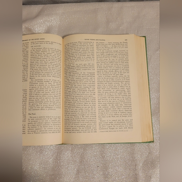 VTG HC 1952 Textbook Major Foreign Powers Revised Edition Gwendolen. M Carter - Picture 12 of 16